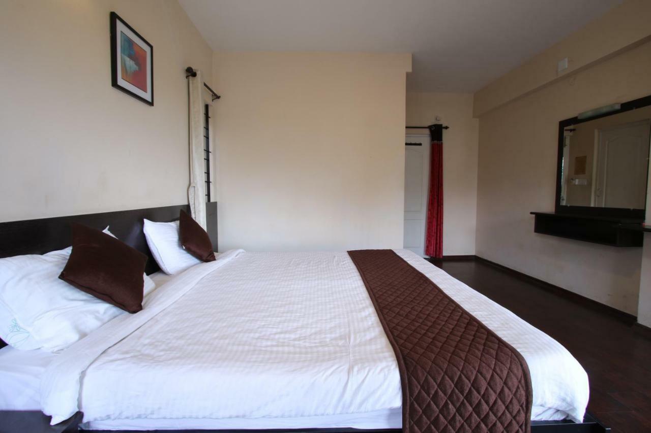 The Hill Side Apartment Ooty Exterior foto